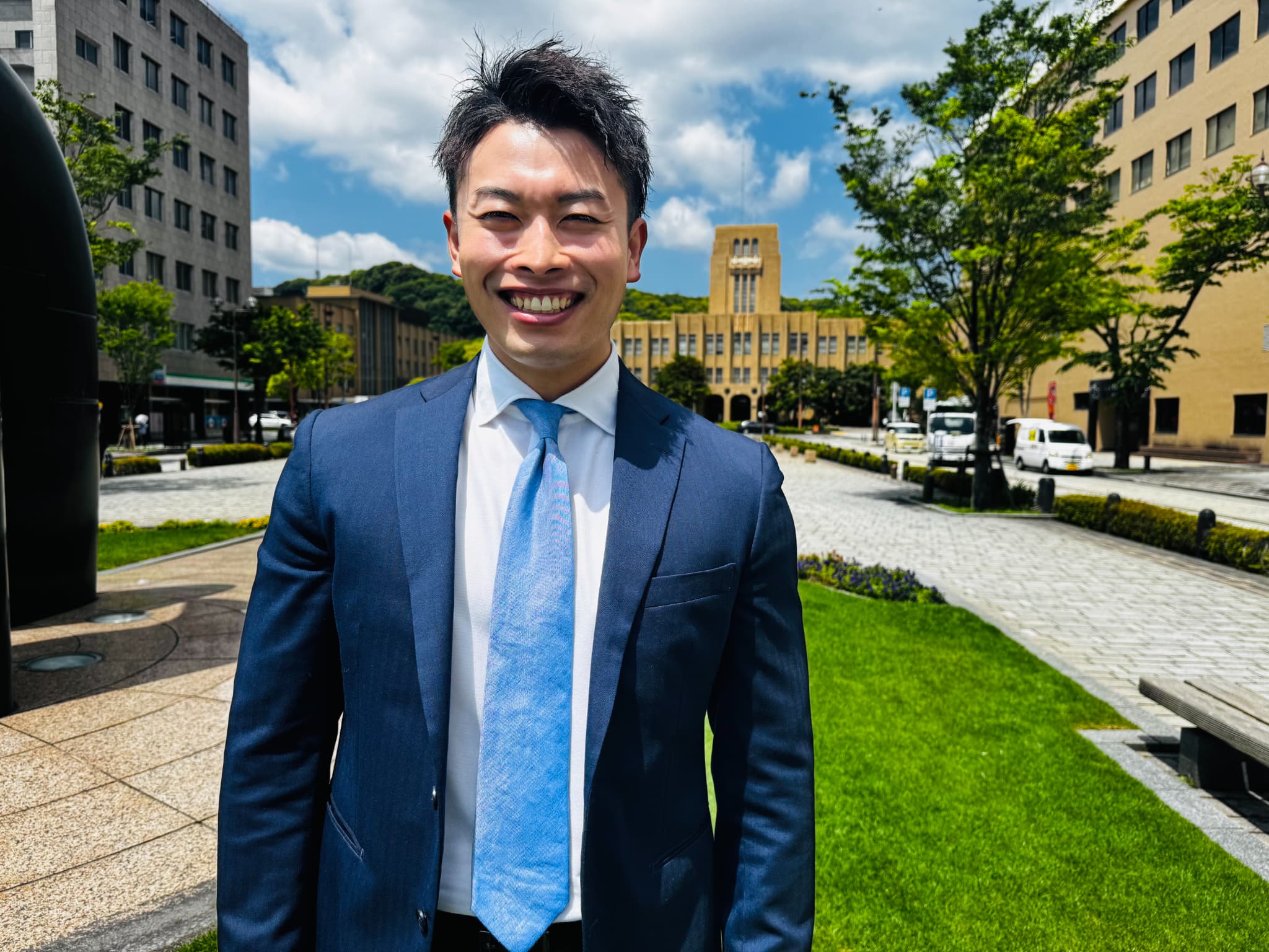 現場に寄り添い、
未来を整える